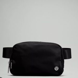 Black Lululemon Belt Bag
